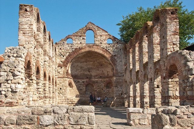 Древний город Несебр в Болгарии