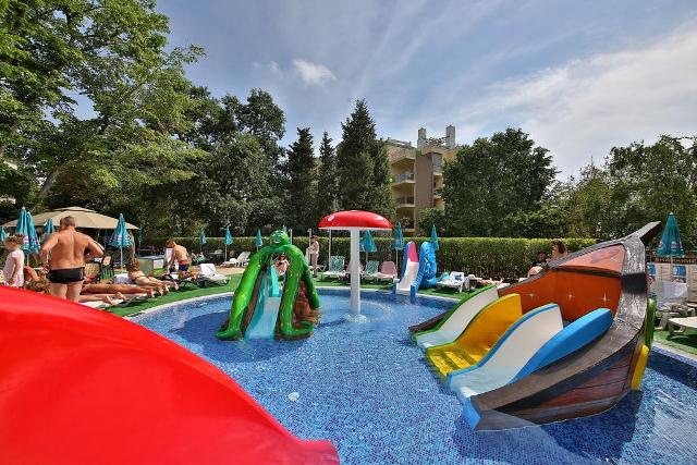 Детский бассейн отеля Prestige Hotel & Aquapark 4*